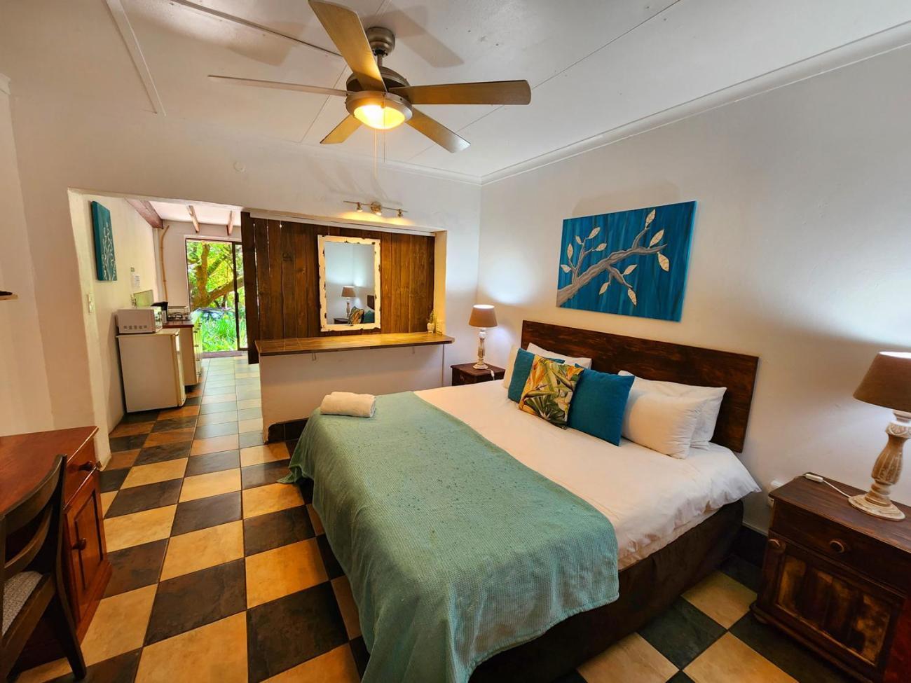 Pine Valley Chalet Lanseria